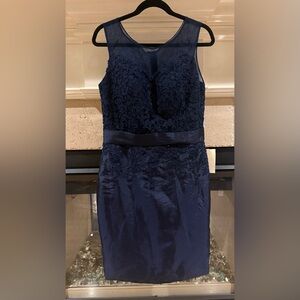 LT Lanting Bride Elegant Navy Lace Mother of the Bride / Evening Dress Size 10